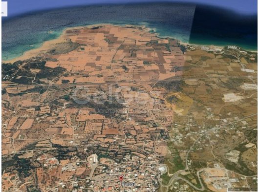 YENİERENKÖY'DE SATILIK ARAZİ