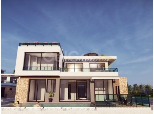 KARŞIYAKA'DA SATILIK 4+1 HAVUZLU LUX VİLLA'LAR
