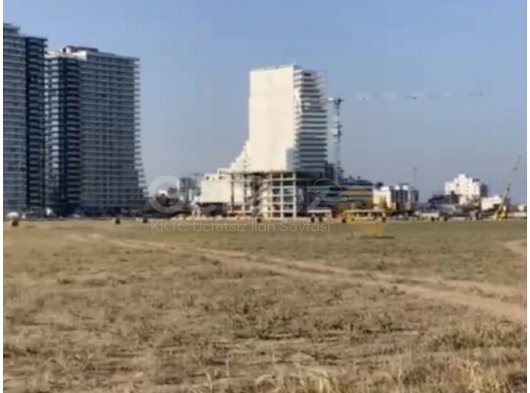 İSKELE LONGBEACH'DE SATILIK DENİZE YAKIN TÜRK TAPULU ARAZİ