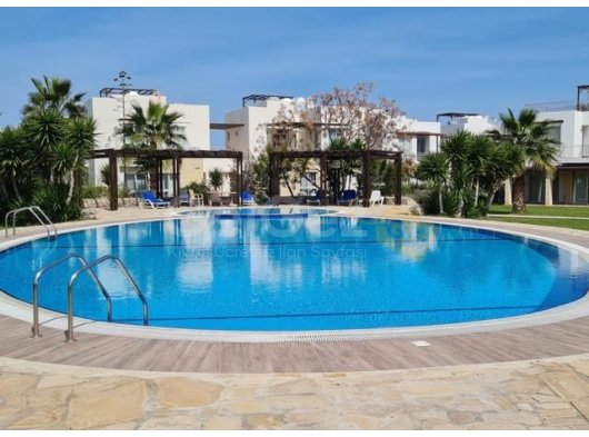 1+1 satılık Turtle Bay Village