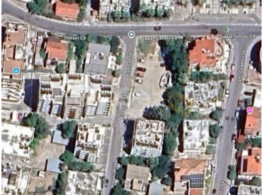 GİRNE MERKEZ'DE SATILIK ARSA