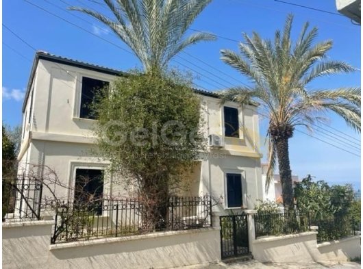 BELLAPAIS'DE SATILIK 3+1 VİLLA