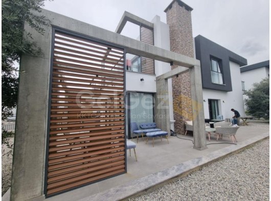 ÇATALKÖY'DE SATILIK 3+1 VİLLA