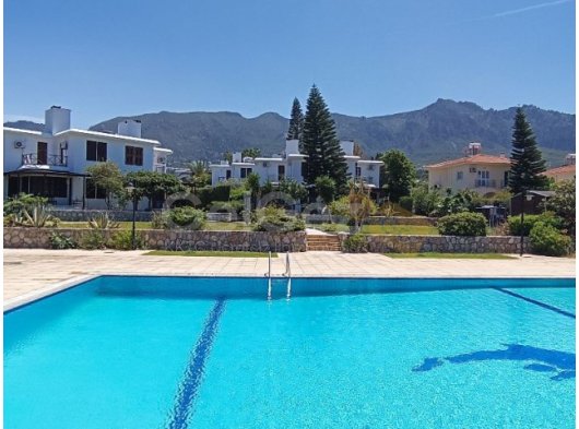 EDREMİT'TE SATILIK 2+1 İKİZ VİLLA