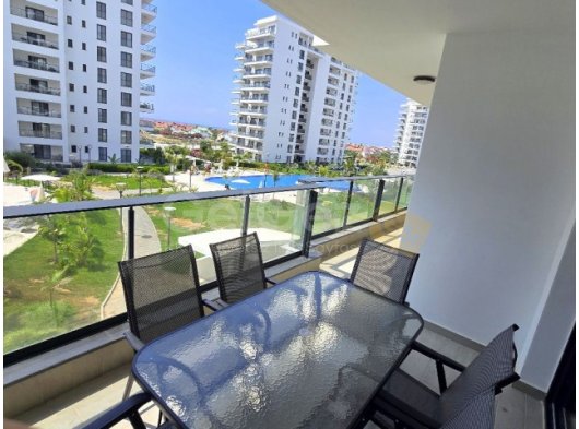 Sezar Blue Sitesinde, Kiralık Deniz Manzaralı 2+2 Eşyalı Daire