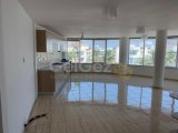 GİRNE MERKEZDE TİCARİ İZİNLİ SATILIK DAİRE