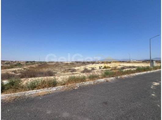 LEFKOŞA AYDEMET BÖLGESİNDE SATILIK 2 ADET TÜRK MALI ARSA