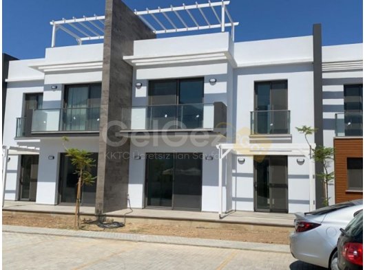 GİRNE / OZANKÖY BÖLGESİNDE YENİ BİNA EŞYALI SATILIK DAİRE