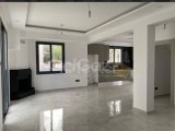 GİRNE/ZEYTİNLİK BÖLGESİNDE SATILIK İKİZ VİLLA