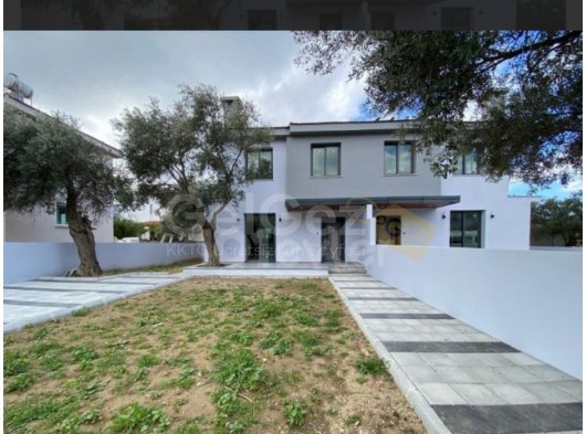 GİRNE/ZEYTİNLİK BÖLGESİNDE SATILIK İKİZ VİLLA