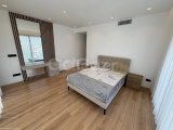 Girne Çatalköy'de Özel Havuzlu Deniz Tarafı Kiralık Eşyalı Muhteşem 4+1 Villa