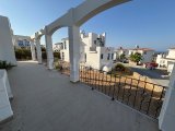 Türk Koçanlı..! Girne Karşıyaka'da Deniz Manzaralı Teraslı Satılık 3+1 ve 5+1 Villalar