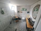Alsancak bölgesinde satılık 5+1 villa