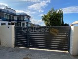 Girne -Zeytinlik bölgesinde kiralik lüx 4+1 villa