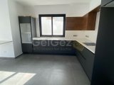 Girne -Zeytinlik bölgesinde kiralik lüx 4+1 villa