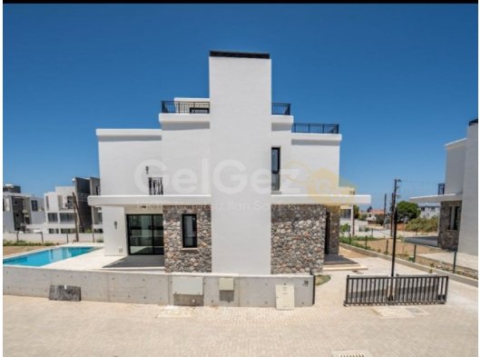 ELİT EDREMİT’TE ÖZEL 4+1 LÜKS VİLLA