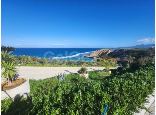 Seçkin bir komplekste özel havuzlu harika 3+1 loft