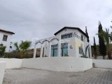 Girne Esentepe’de satılık 3+1 villa