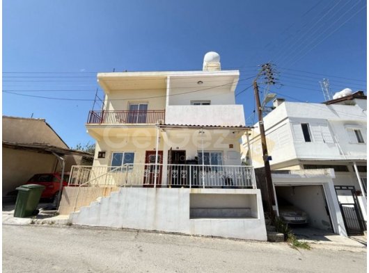 Lefkoşa alayköyde acil satılık 2+1 müstakil ev ..