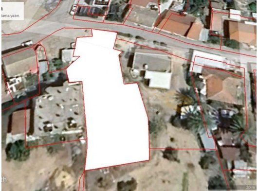 Lefkoşa minareli köyde satılık 720 metre kare arsa