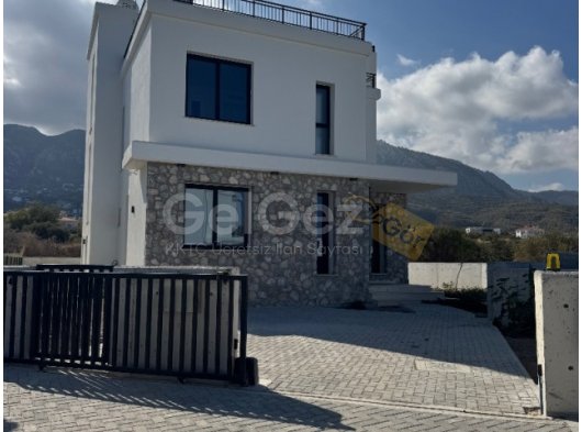 ???? Muhteşem 4+1 Villa