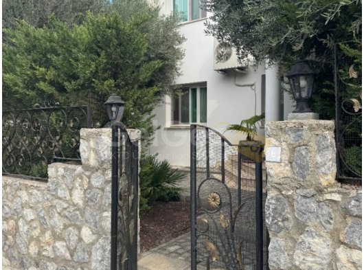 ???? Ozanköy’de Aydınlık Villa