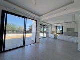 Girne Karşıyaka’da Yaşama Hazır 3+1 Modern Villa