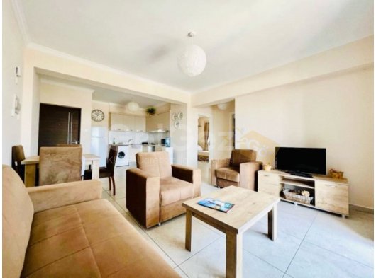 iskele bölgesinde nezih bi sitede satılık 2+1 daire .