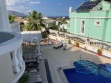 Girne Çatalköyde Muhteşem Tasarımlı Kaçılmayacak Fiyata Satılık 3+1 Villa