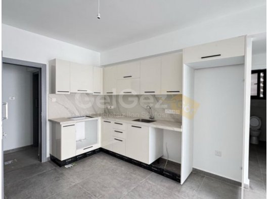 Girne Türk mahallesinde satılık 2+1 daire ..