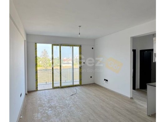 Mağusa Çanakkale mahallesinde Türk Koçanlı satılık 2+1 daire .