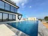 Girne Çatalköy’de Rüya Gibi Satılık Lüks 4+1 Villa