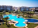 İSKELE BAFRA BÖLGESİ THALASSA BEACH RESORT SATILIK 1+1 EŞYALI ZEMİN KAT DAİRE