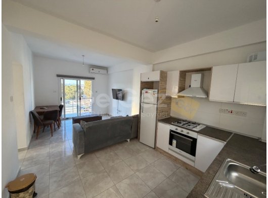 MAĞUSA YENİŞEHİR BÖLGESİ KİRALIK 2+1 FUL EŞYALI DAİRE(4.kat asansörsüz)