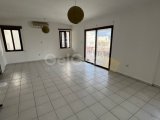 MAĞUSA SALAMİS CADDE ÜZERİ İŞ YERİ OLMAYA UYGUN SATILIK 4+1 DAİRE