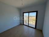 MAĞUSA GÜLSEREN BÖLGESİ SATILIK 3+2 KULLANILMAMIŞ 270m2! DENİZ MANZARALI PENTHOUSE DAİRE