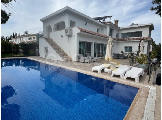 Ozanköy’de Aydınlık Villa