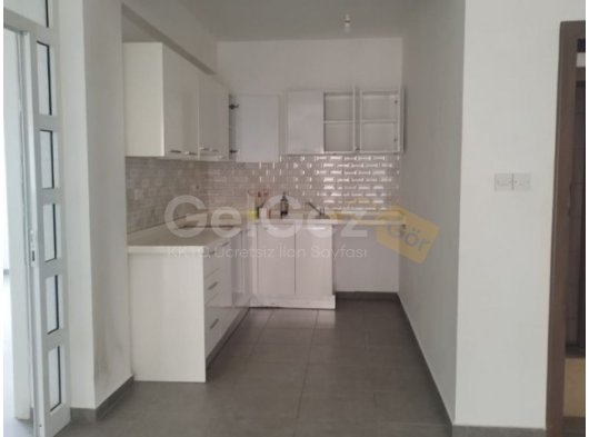 Mağusa ctymol AVM yanı 2+1 esyasiz daire