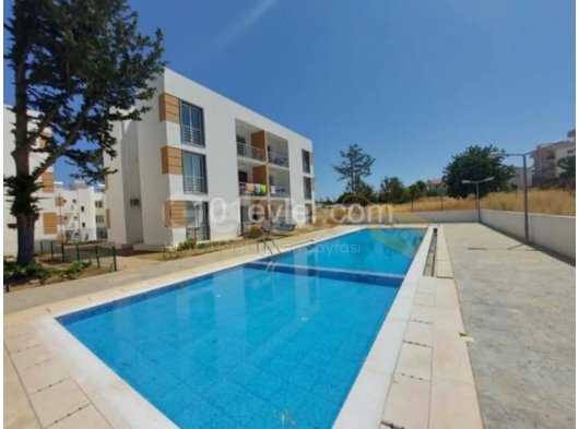 ALSANCAK ACİL SATILIK HAVUZLU SİTE İÇERİSİNDE 3+1