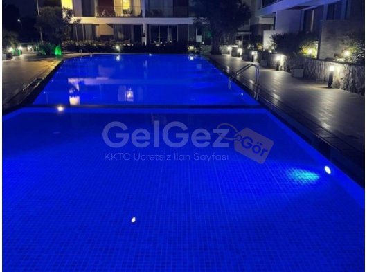 GİRNE ALSANCAKTA NEJAT BRİTİSH KOLEJE YAKIN DENİZ MANZARALI MUHTEŞEM SİTE'DE HAVUZLU 2+1 SATILIK