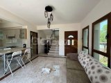 GİRNE ÇATALKÖYDE FIRSAT DENİZE YÜRÜME MESAFESİNDE SATILIK MÜSTAKİL YENİLENMİŞ FULL EŞYALI 3+1 VİLLA