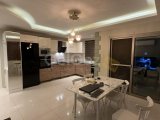 Girne Merkez Dağ Ve Deniz Manzaralı Balkonlu Masrafsız 2+1 Satılık Daire