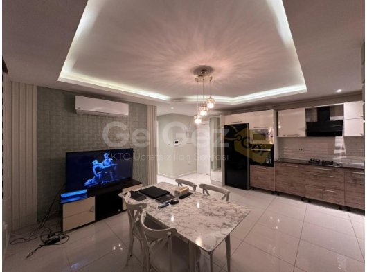 Girne Merkez Dağ Ve Deniz Manzaralı Balkonlu Masrafsız 2+1 Satılık Daire