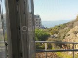 Girne Merkez Deniz Manzaralı Satılık 2+1 Yatırımlık Daire