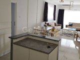 KİRALIK CAESAR RESORT 3+1, ALEXIUS apartmanı, 3 yatak odası. 3 banyo. Tam mobilyalı. Deniz manzaralı. Mevcut.