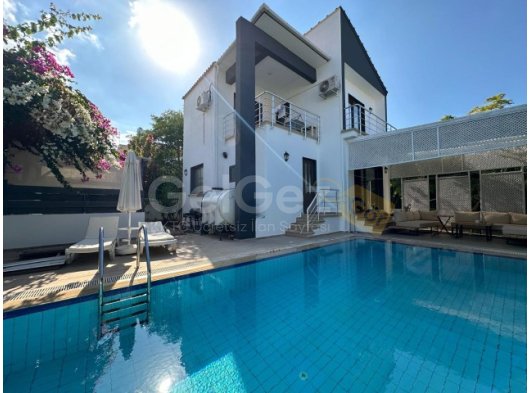 GİRNE ÇATALKÖYDE CHAMADA BEACH YAKINI 3+1 HAVUZLU KİRALIK VİLLA
