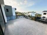 Girne Edremit Merkeze 5 dk Mesafede Muhteşem 4+1 Full Eşyalı Vİlla