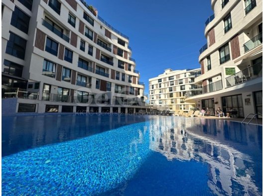 Girne Merkezde FIRSAT Lüks Rezidans – Havuzlu, Spa’lı,Spor Salonu Full Eşyalı 2+1 Daire!