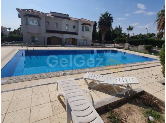 SAFAKÖY, TWINVILLA, 3+1. 3 Tuvalet. 3 SHOWERS. FULL FURNITURE. HAVE POOL.