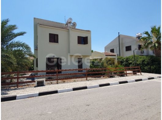 Iskele, complex with pool, Villa 3+1, with full furniture, beautiful garden,